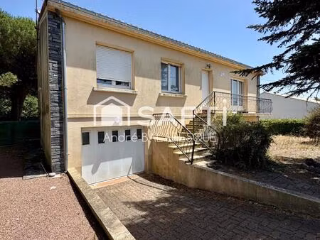 maison à repenser proche du centre du château d'olonne