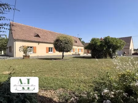 durtal – maison de plain-pied de 186 m² avec dépendances  ha