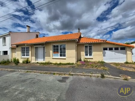 maison de plain à rénover quartier gare - la roche sur yon