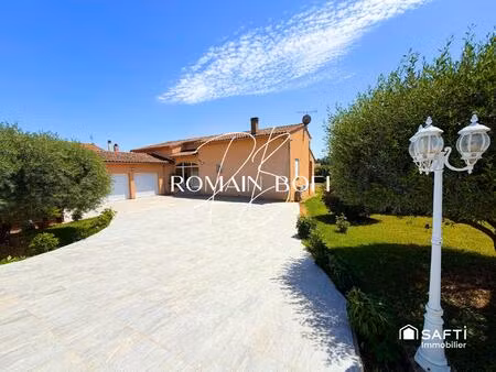 maison 7 pièces de 200m2 sur 1830m2 de terrain