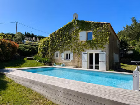 saint-savournin - maison individuelle avec vue sur la sainte-victoire