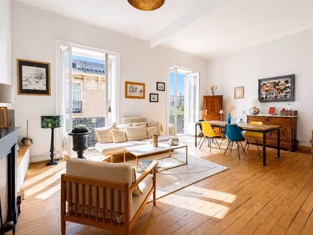 quartier dobrée - appartement familial rénové