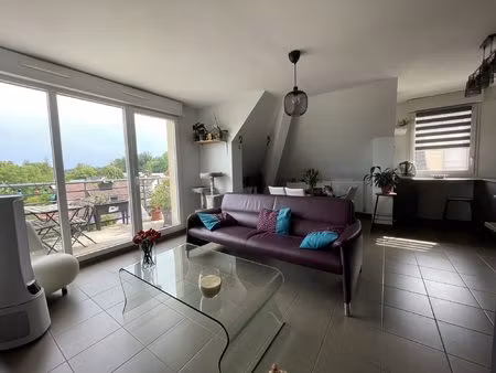 appartement f3 de 68m² avec terrasse