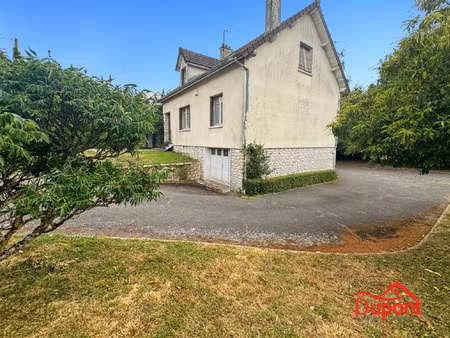 chenoise - maison de caractère 113 m² avec sous-sol total et g