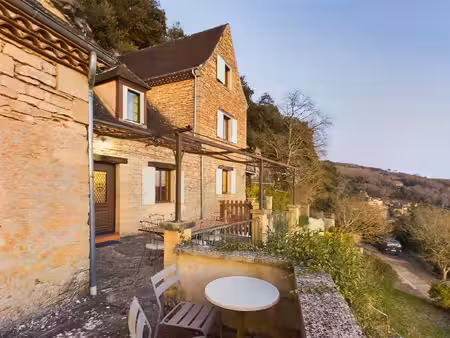 maison troglodyte avec grotte privée – la roque-gageac  dordogne