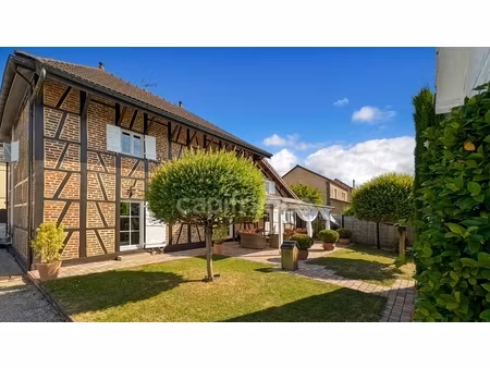 maison à colombages de 184.67 m² à vendre 8 pièces saint germain du bois (71) terrain de 4