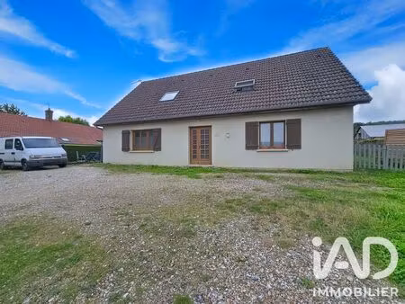 immeuble à neuf-marché (76220)