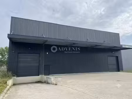 location entrepôt 720m²
