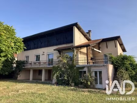 maison à momères (65360)