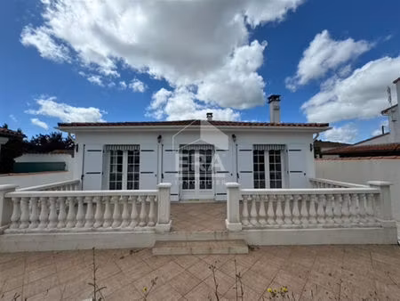 maison 4 pièces 127 m² à louer royan 17200 ? | era immobilier