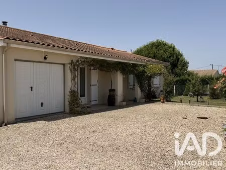maison de village à saint-simon-de-bordes (17500)