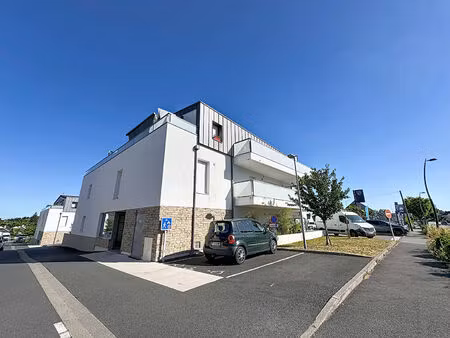 location appartement 2 pièces  41.53m²  carquefou
