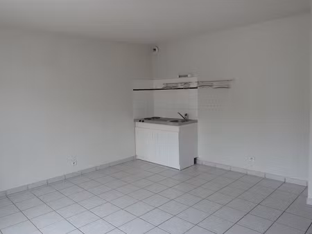 a louer studio proximite centre ville