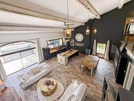 maison à vendre avec piscine robion