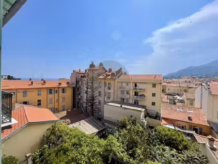 exclusivité : 4p 125.11m²n balcon vue mer parking