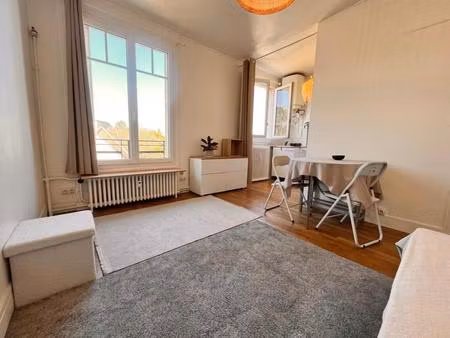 chaville rer c vélizy - studio meublé