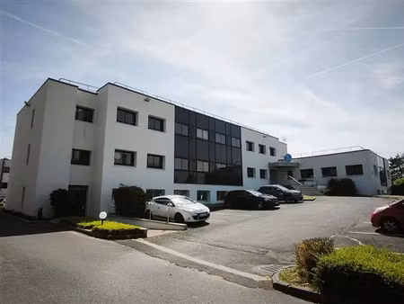 vente/location local d'activités villebon sur yvette 1 747 m²