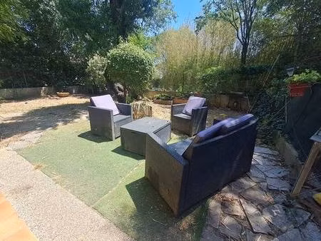rare a la vente : appt t3 plain-pied  jardin privatif