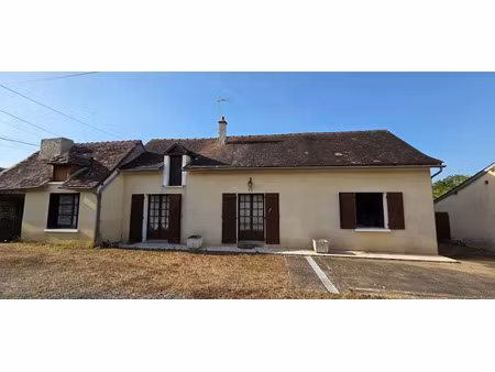 vente maison 6 pièces 97 m² à saint-pierre-de-maillé (86260)  75 000 €