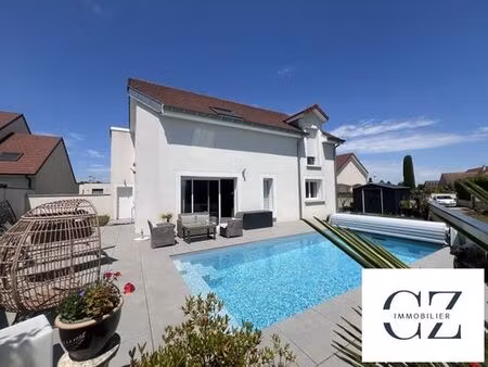 maison de 6 pièces de luxe en vente à ruffey-lès-echirey  france