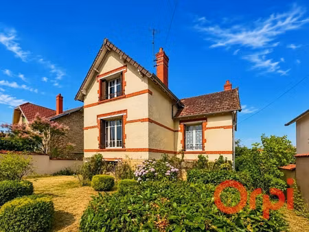 vente maison 4 pièces 87 m² à saint-amand-montrond (18200)  93 000 €