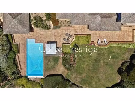 maison de luxe de 386 m2 en vente bonifacio  corse