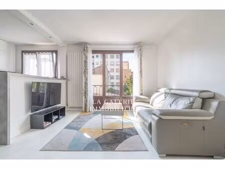 appartement de 3 pièces de luxe en vente à puteaux  france