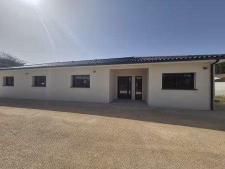 location local professionnel 153m² montauban 82000