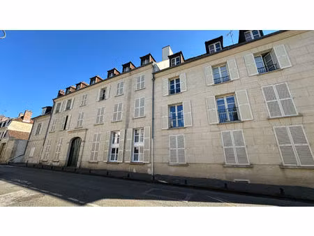 bureaux 6 pièces 132 m² à vendre / acheter compiègne 60200 ? | era immobilier