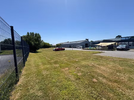 à vendre local d'activité guipavas 500 m2