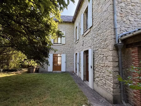 vente maison 6 pièces 135 m² villefranche-de-rouergue (12200)