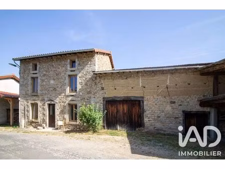 maison à vertolaye (63480)