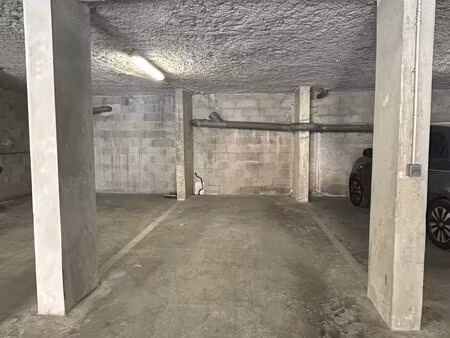 achat parking marseille 7ème