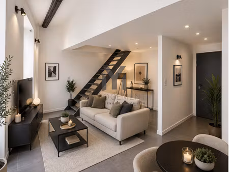 saint julien t2 duplex plein centre