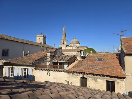 charmant t3 climatise en centre-ville avec terrasse