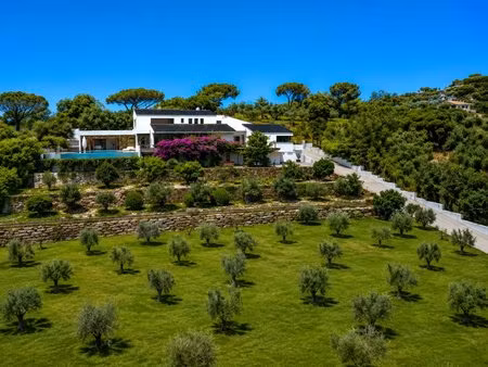 maison contemporaine d'architecte - calme  confort et design - parcelle detachable de 1500