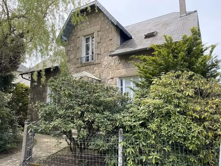 vente maison 5 pièces 160 m² à bugeat (19170)  168 500 €