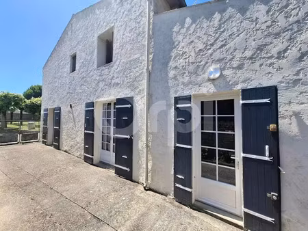vente maison 4 pièces 106 m² à grézac (17120)  169 600 €