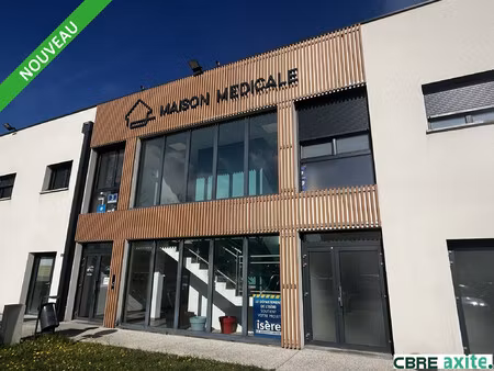 location local professionnel 120m² bourgoin jallieu 38300