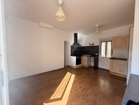 location appartement 1 pièce 28m² bordeaux 33800