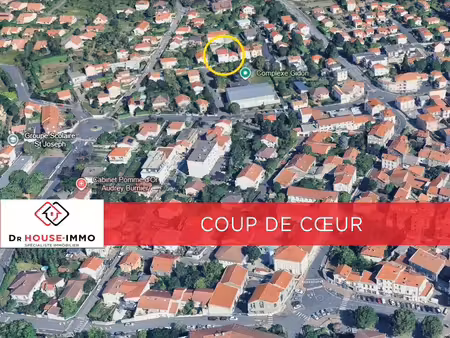 à saisir  t5 entièrement rénové avec garage et jardin privatif