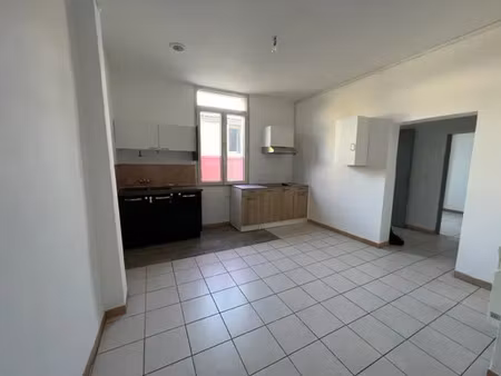 location appartement 2 pièces 39 m² à rochefort (17300)