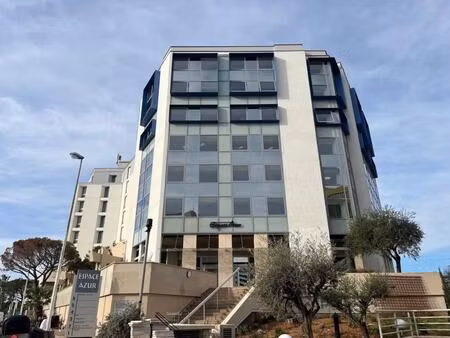location bureaux 170 m²