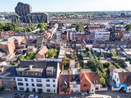 gerenoveerde woning met tuin op toplocatie in hasselt
