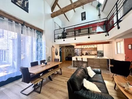 maison de 221 42 m² à saclas