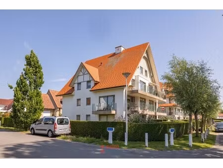 zeer lichtrijk appartement in het groen van de simli wijk!