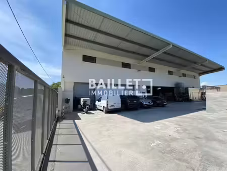 location entrepôt mougins 06250 1220m²