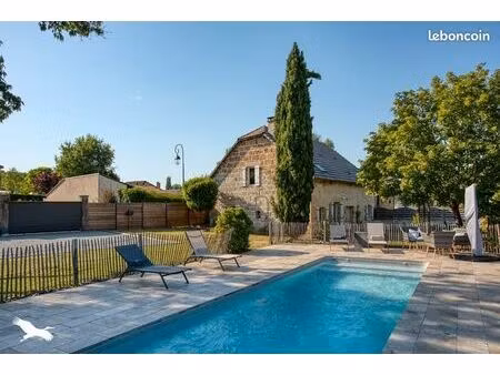 maison 5 pièces 130 m²