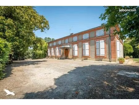maison 5 pièces 223 m²
