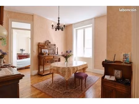 appartement 3 pièces 58 m²